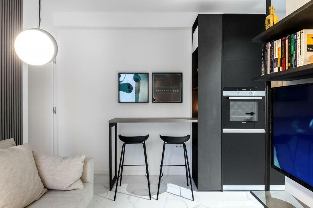 O&O Group Syntagma Elysan Urban Stays 아테네 외부 사진